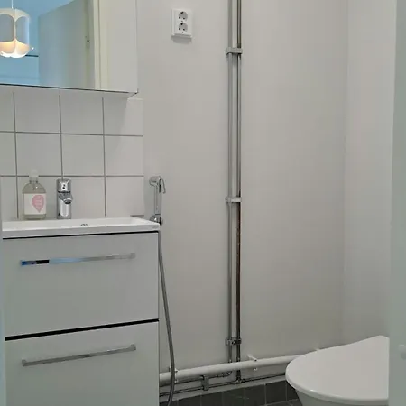 Spacious For 6 هلسنكي